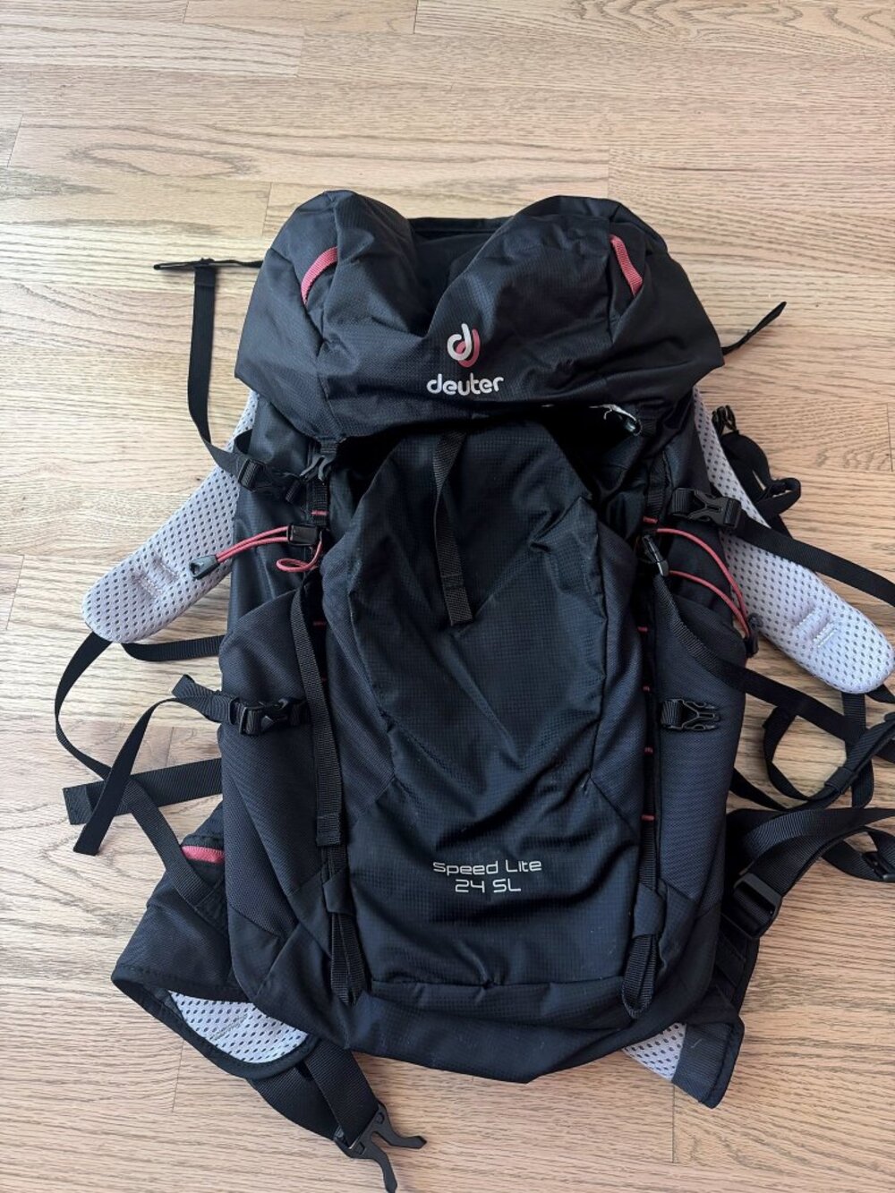 Deuter Speed Lite 24 SL Women's Hiking Daypack Black